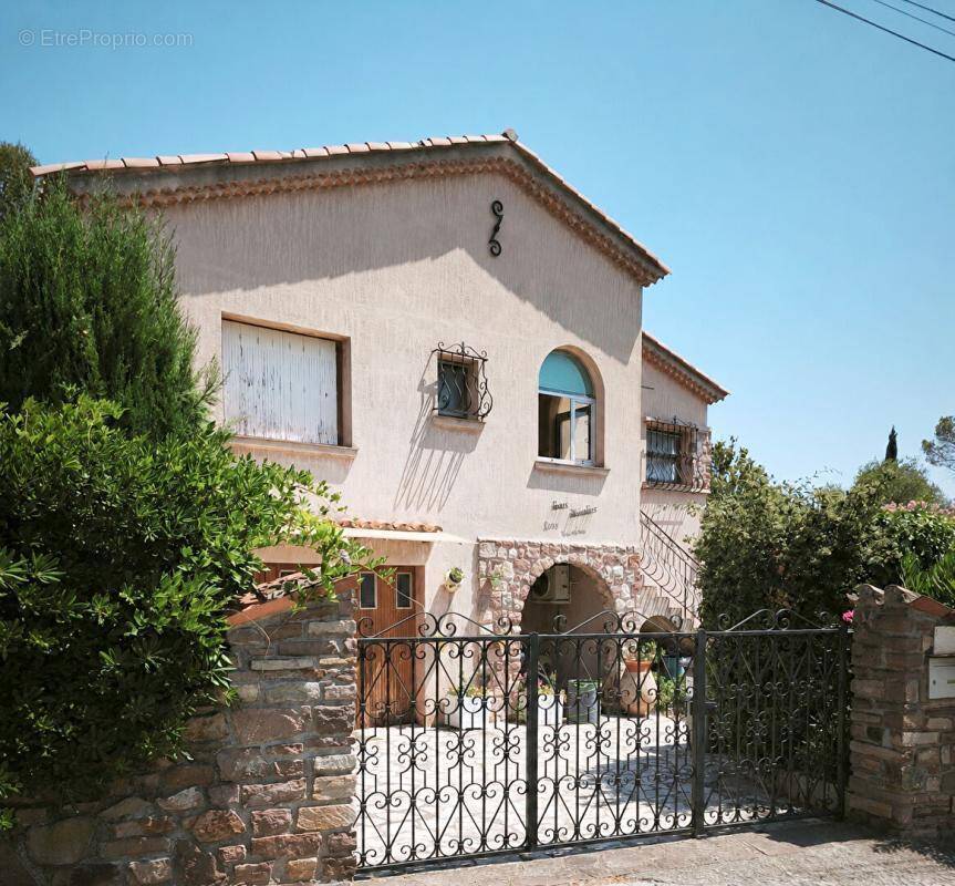 Maison à SAINT-RAPHAEL