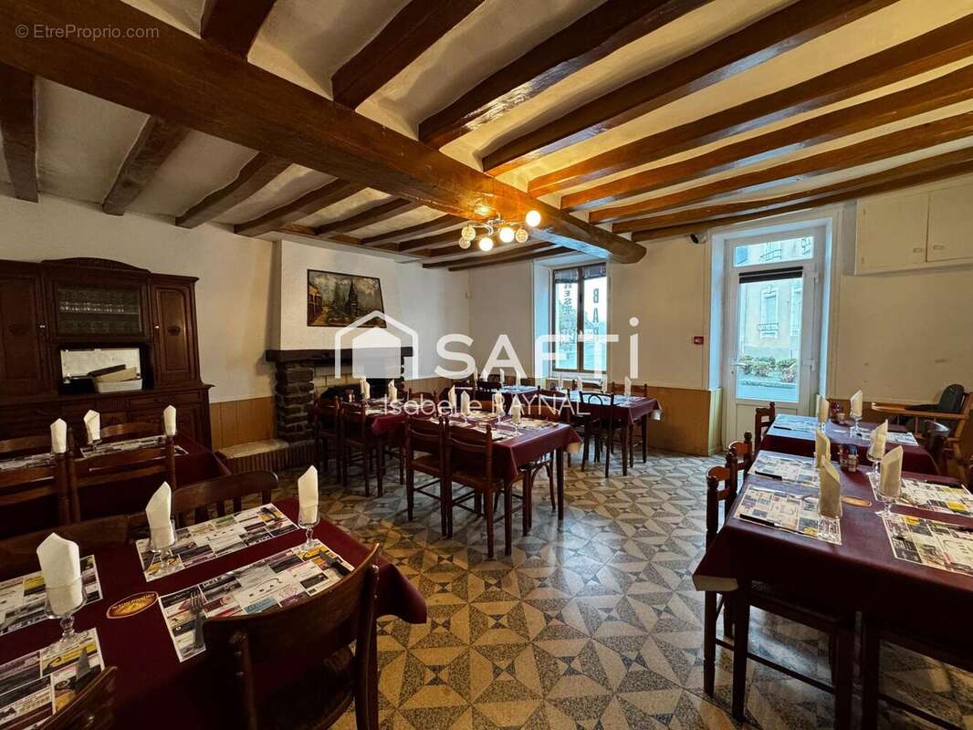 Photo 7 - Commerce à JOUE-EN-CHARNIE