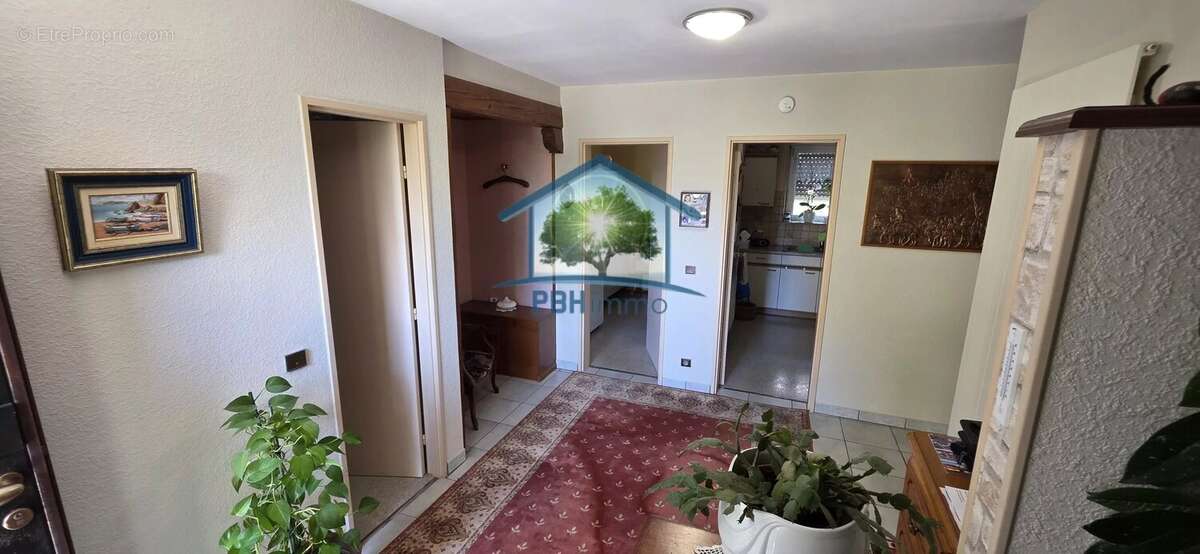 KINGERSHEIM (68) - Maison 114 m² 6 pièces - photo 3