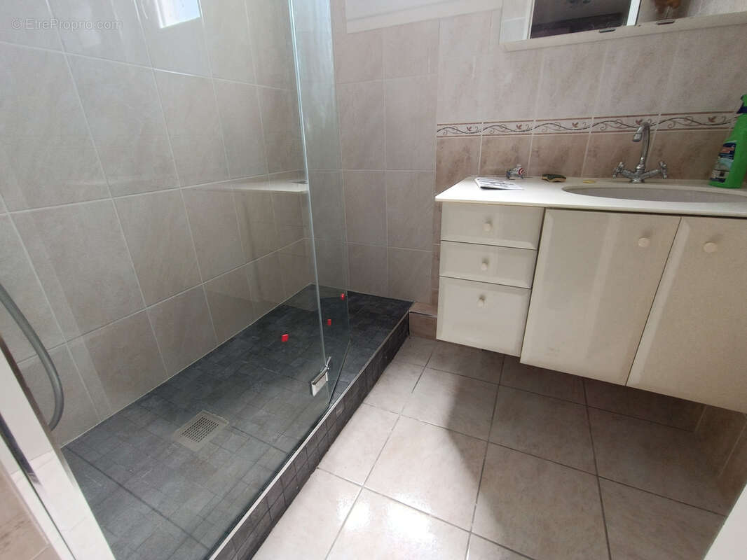 Appartement t3 + parking privatif + garage en option - photo 6