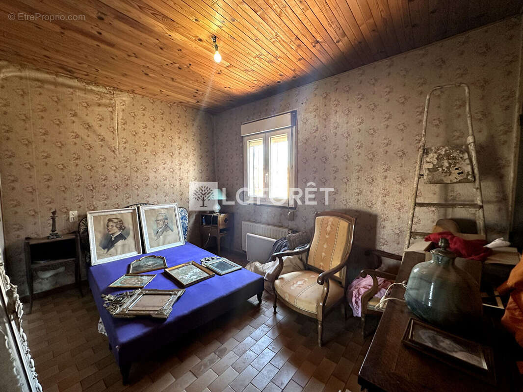 Maison de ville à rénover avec garage ? Un beau projet au coeur d'Arles ! - photo 6