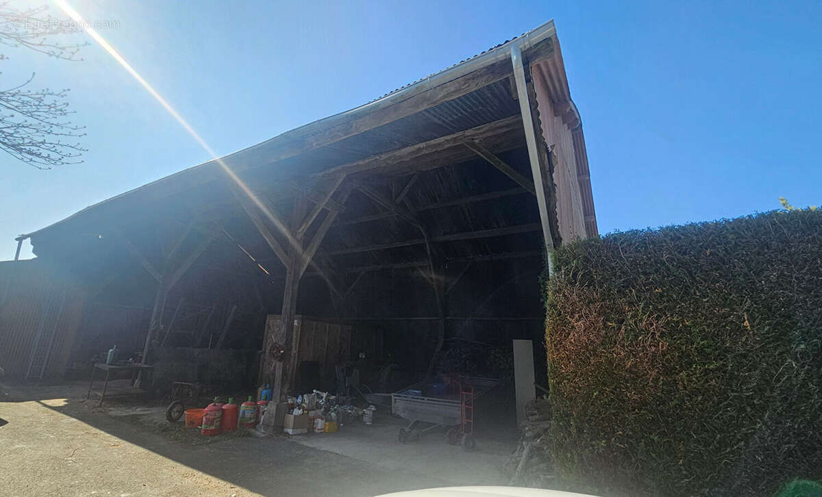 Maison à RILLY-SUR-VIENNE