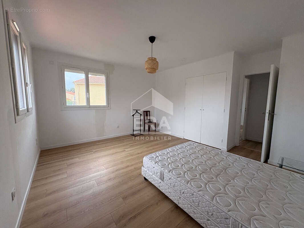 Maison à SAINT-CYPRIEN