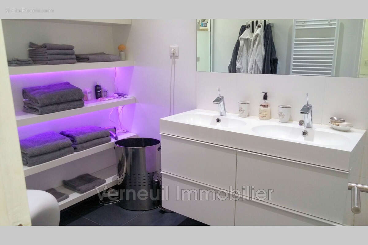 Appartement à FONTAINEBLEAU