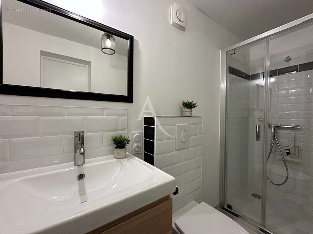 Maison à GREOUX-LES-BAINS