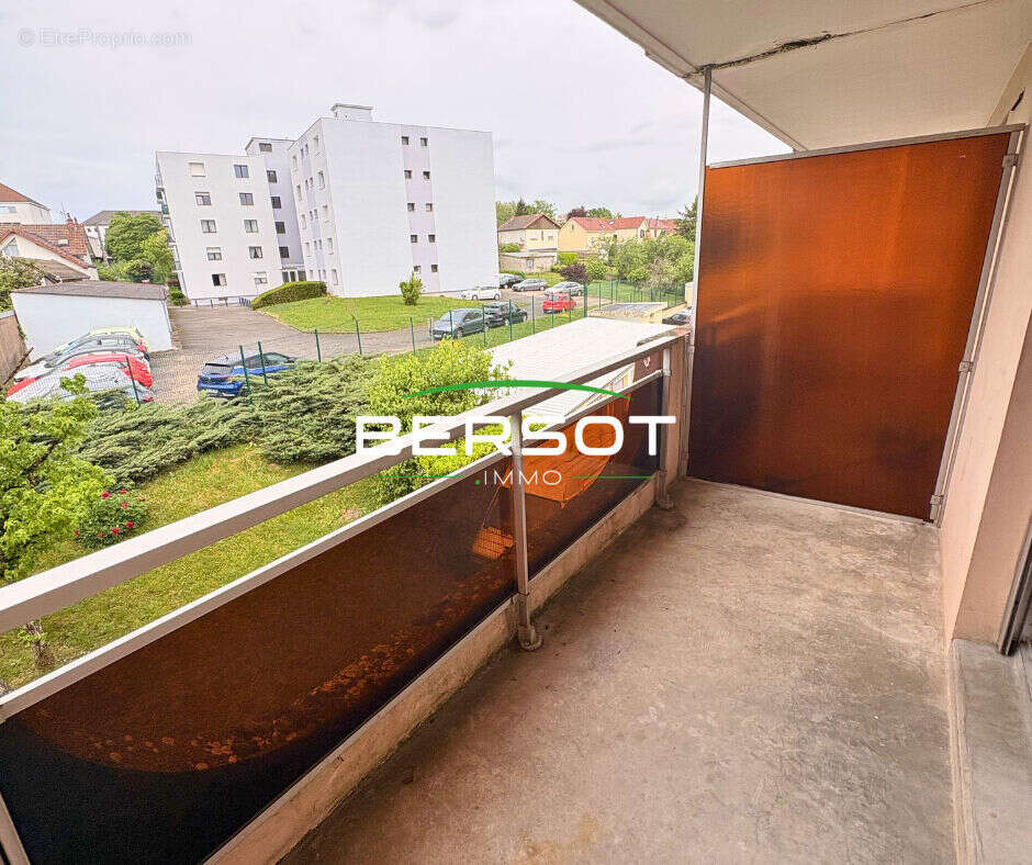 Appartement 2 pièces de 52m² Lumineux avec balcon, cave et stationnement en sous sol - photo 9