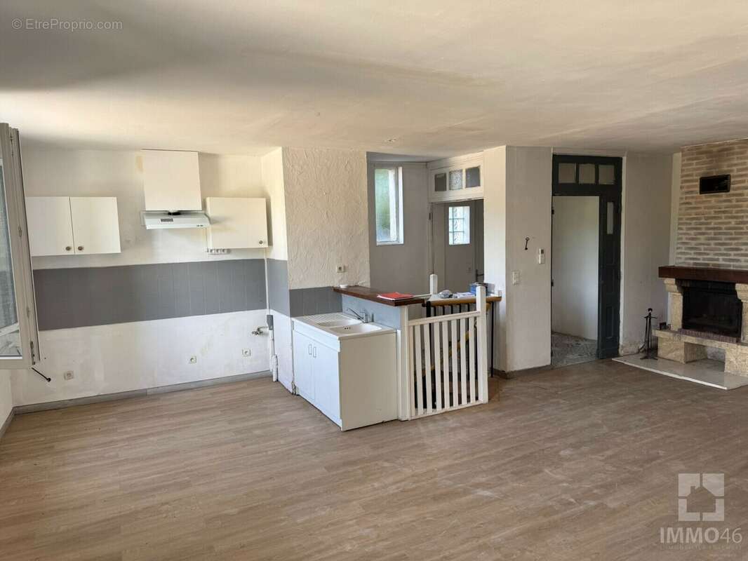 Maison à ARCAMBAL