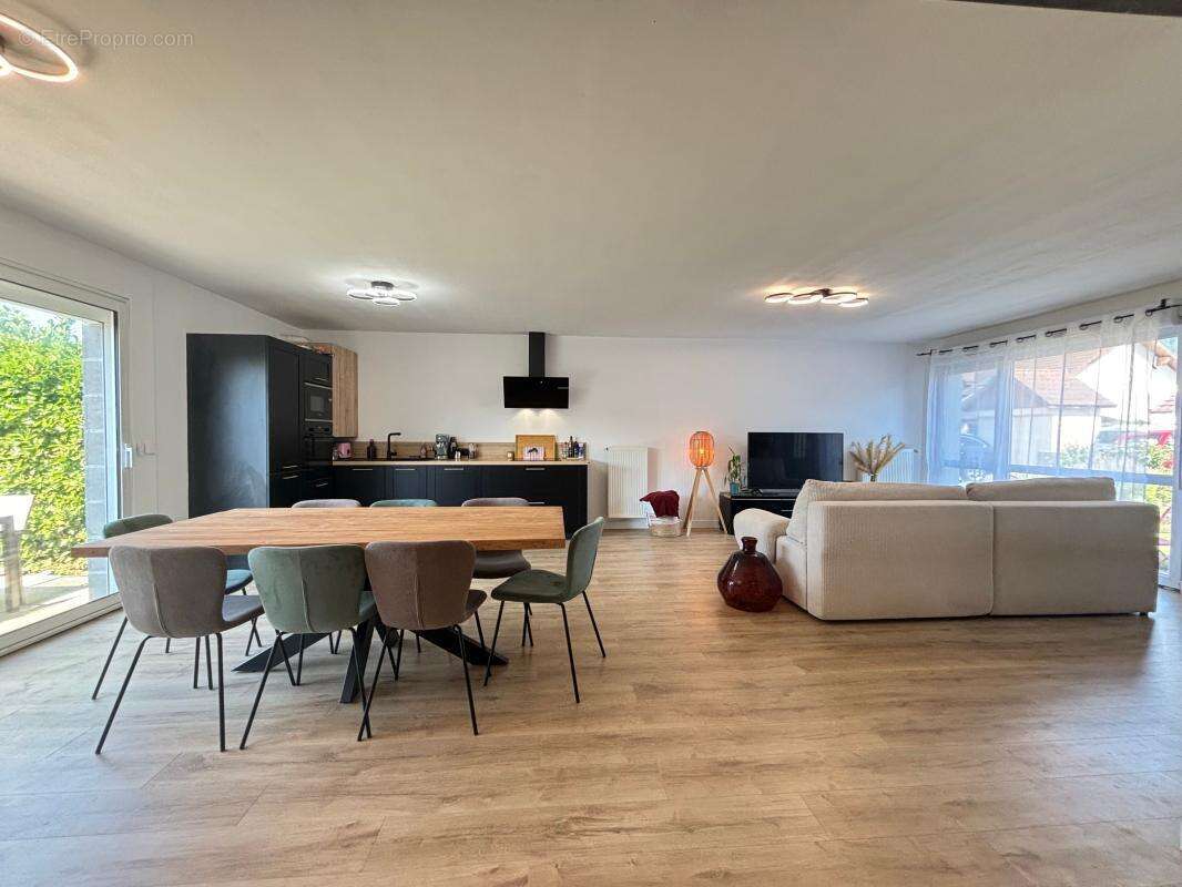 Maison T4 de 98 m² sur 251 m² de terrain - SOUS OFFRE - PLUS DISPONIBLE - photo 2