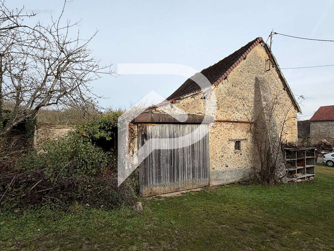 Maison à SAINT-LUBIN-DE-LA-HAYE