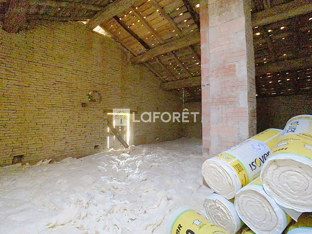 Maison à ESCATALENS