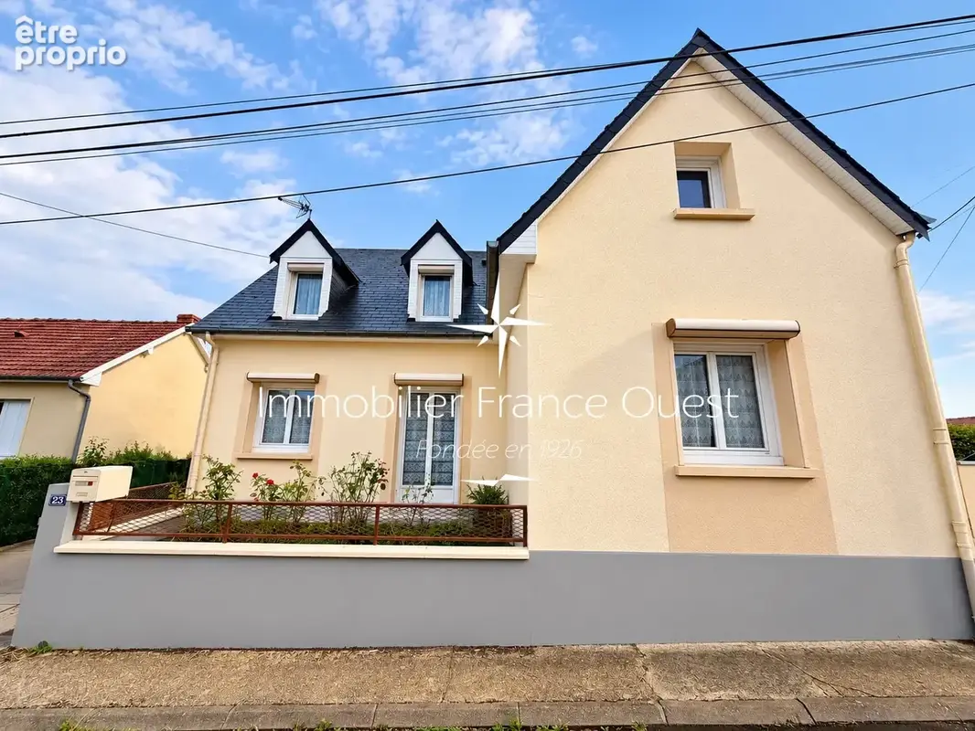 Maison familiale avec vie de plain-pied et jardin clos - photo 8