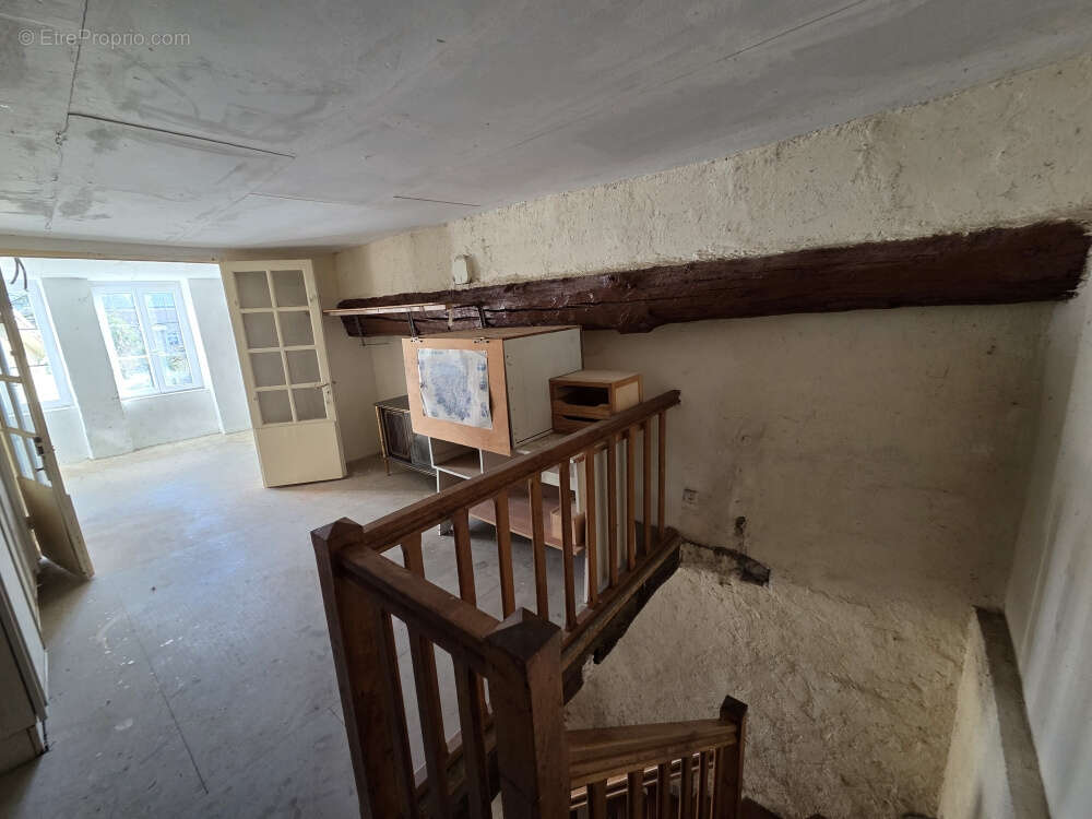 Maison à SAINT-GOUSSAUD