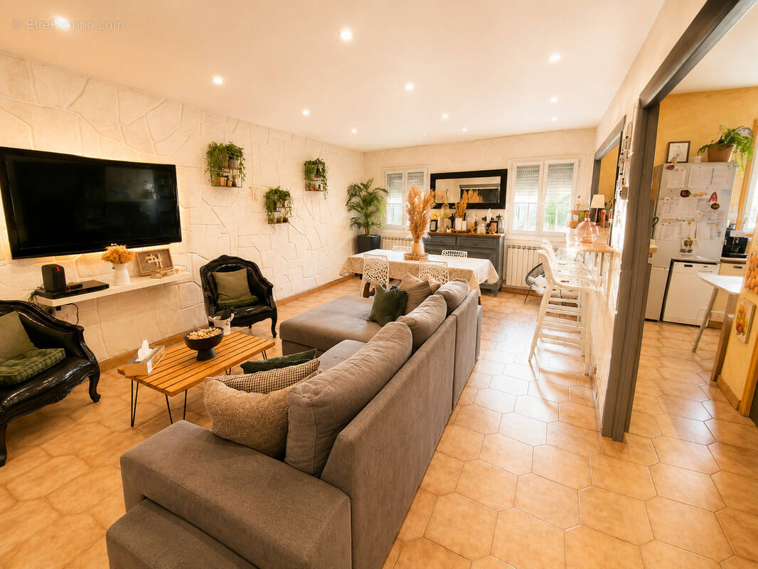 Appartement à MARSEILLE-15E