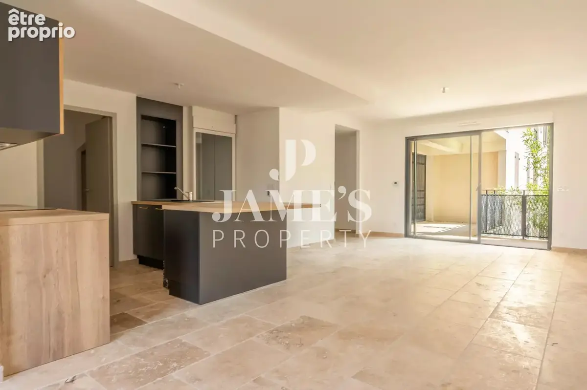 Appartement 4 pièces 130 m² à vendre à Saint-Remy-De-Provence (13210) - photo 2