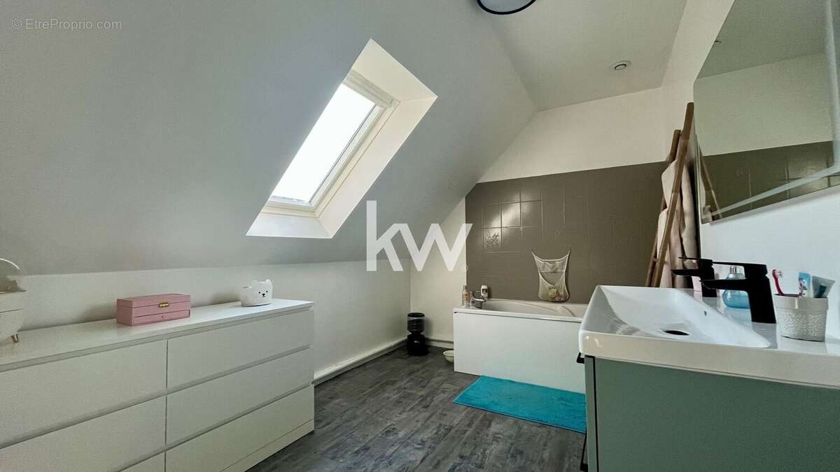 Maison à BALLANCOURT-SUR-ESSONNE