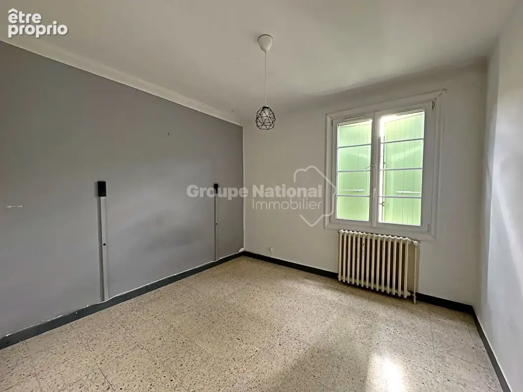 Maison de ville T6 individuelle - cour - terrasse - garage - photo 10