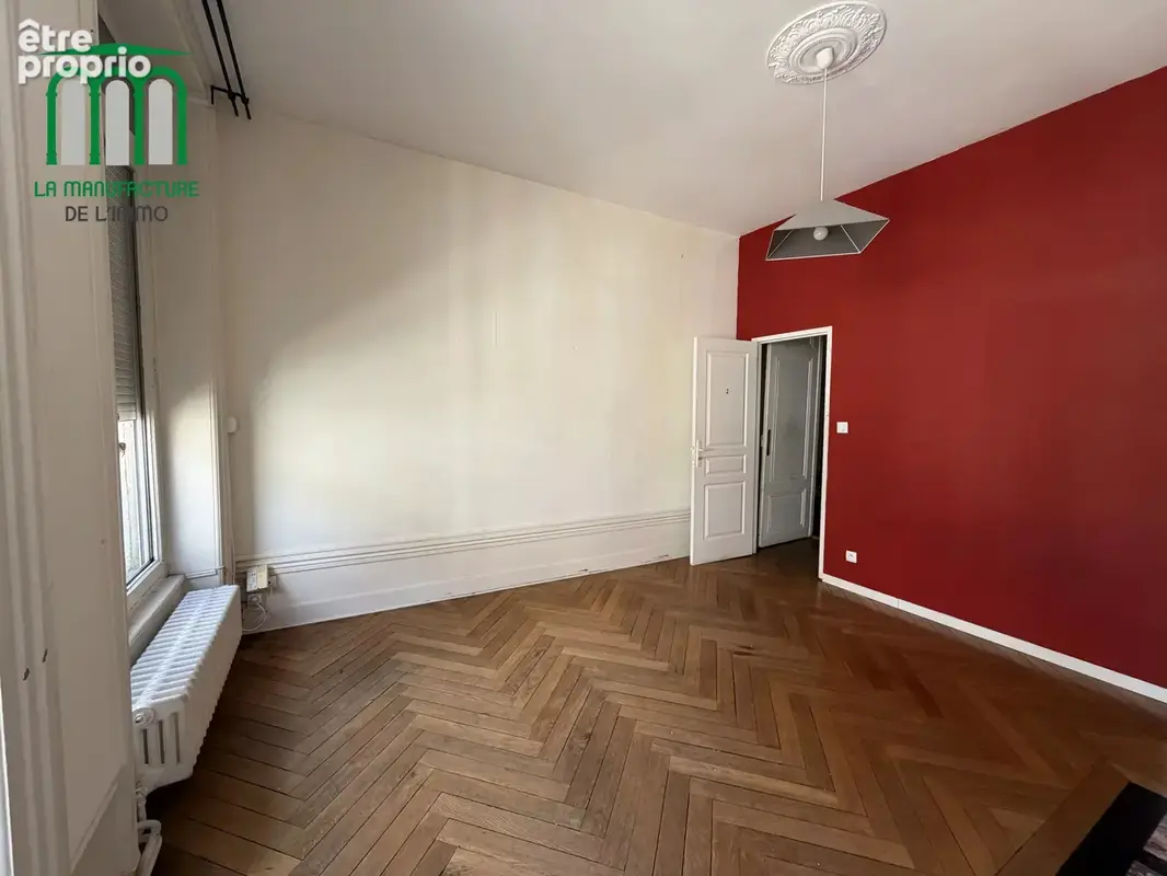 Appartement F5 - 107,99M2 - Cave-  Grenier - Garage - Saint-Etienne/ Jacquard. - photo 10