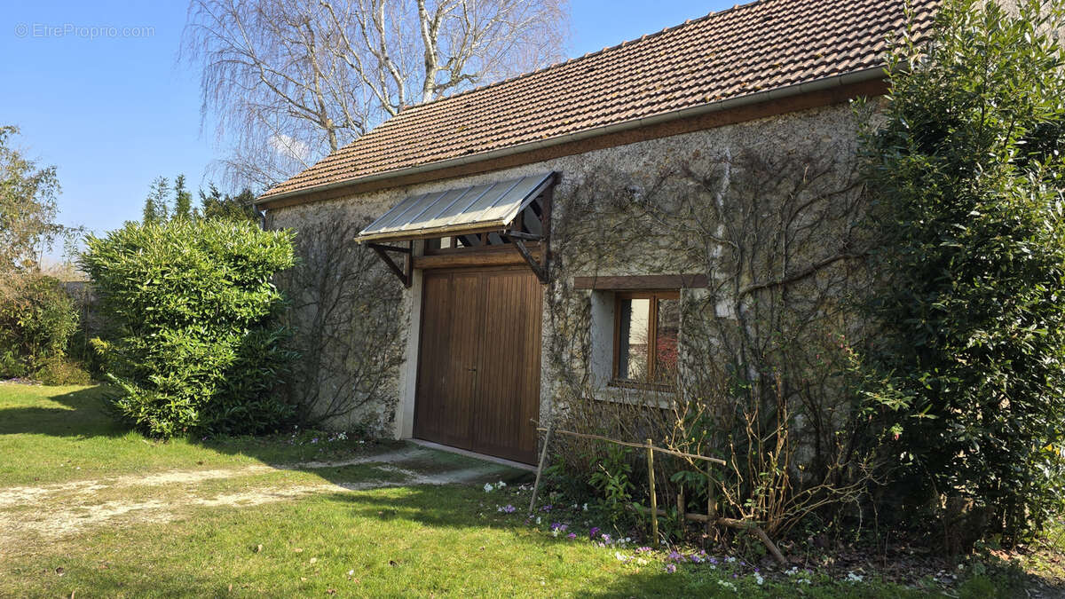 Maison à PECQUEUSE