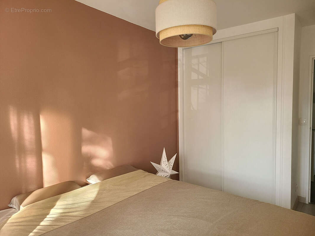 Appartement à FONTENAY-LE-FLEURY