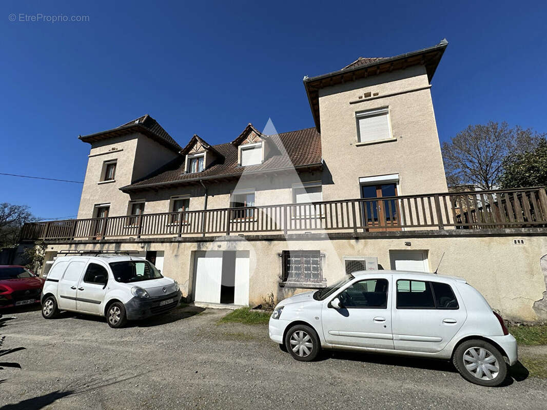 Maison à CAPDENAC