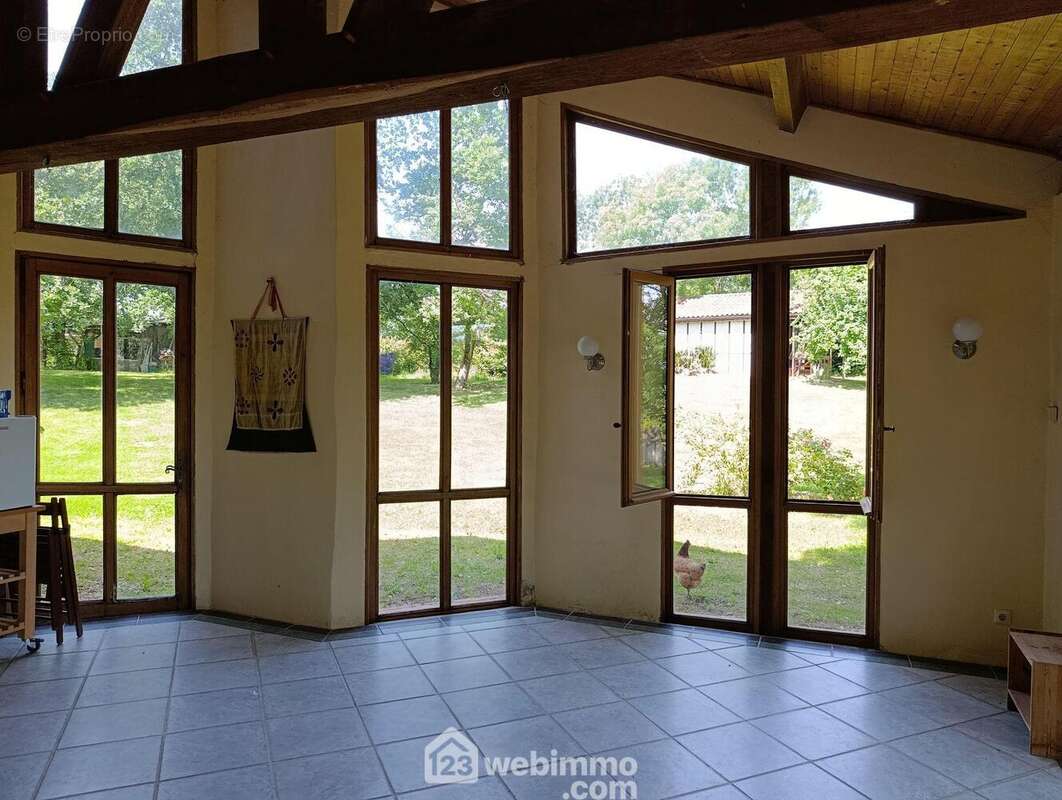 Maison à LANNEPAX