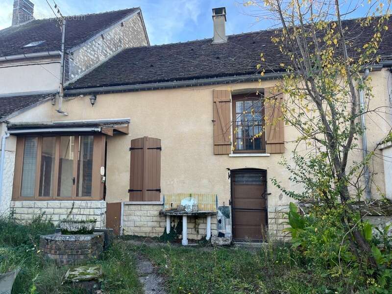 Maison à MERRY-LA-VALLEE