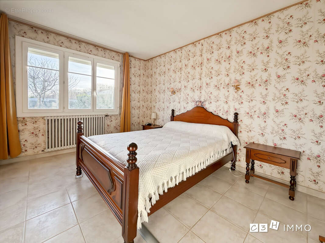 Maison à LONGAGES