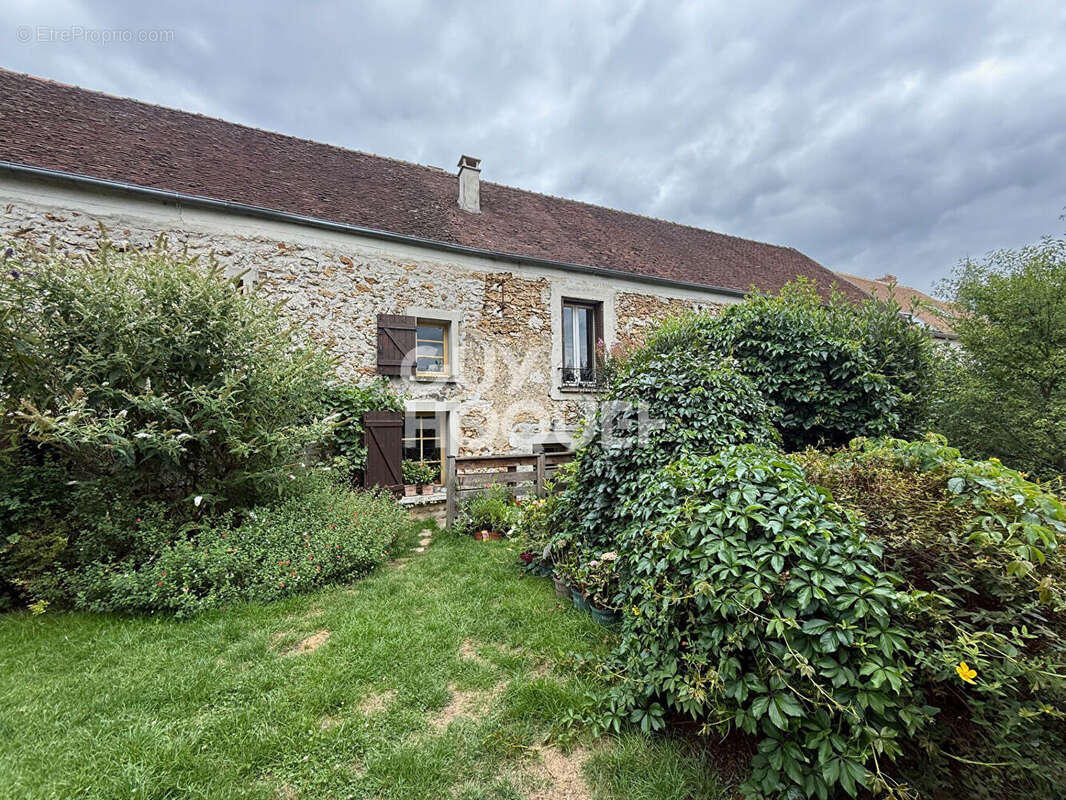 Maison à SOLERS