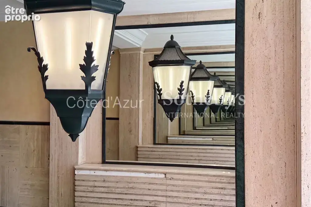 Cannes Croisette, un appartement de 176 m² à rénover face à la mer - photo 5