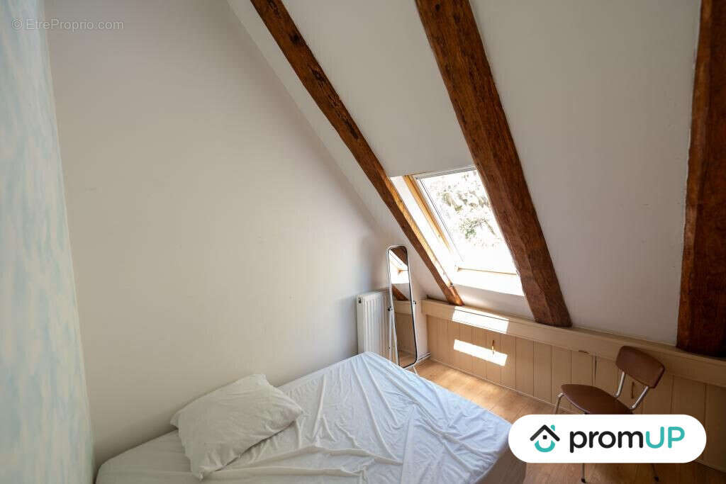 Maison à ROCHEFORT-MONTAGNE