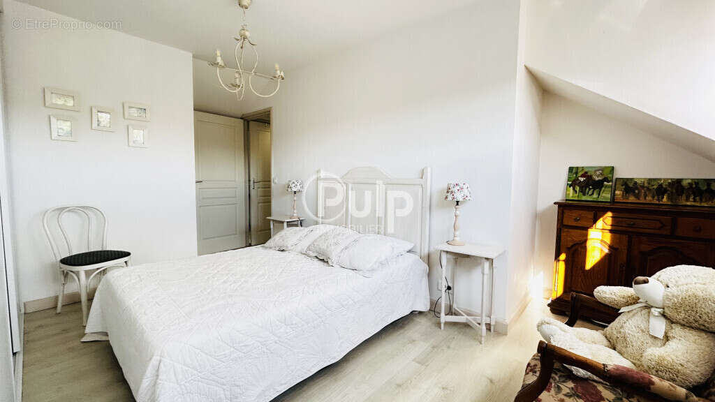 Maison à ELEU-DIT-LEAUWETTE