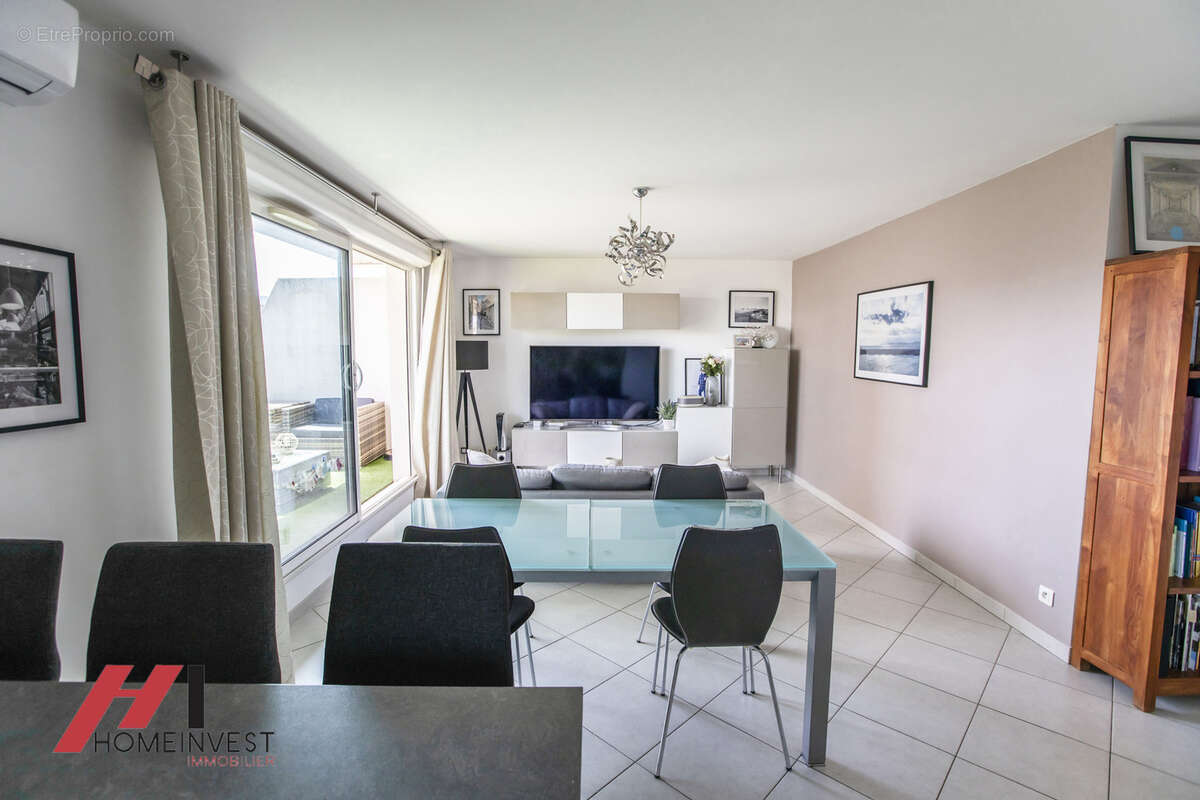 Appartement à MARSEILLE-8E