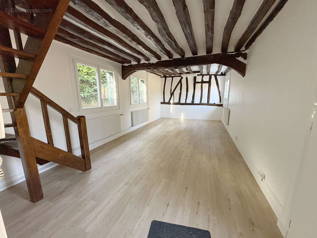 Maison à SAINT-CREPIN-IBOUVILLERS