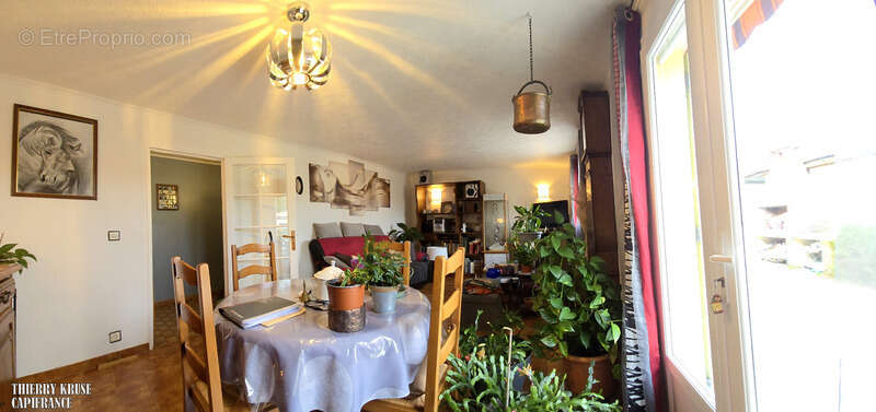 Maison à SAINT-ETIENNE-DE-TULMONT