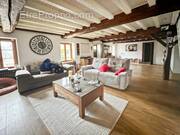 Maison à SAINT-PRIEST-BRAMEFANT