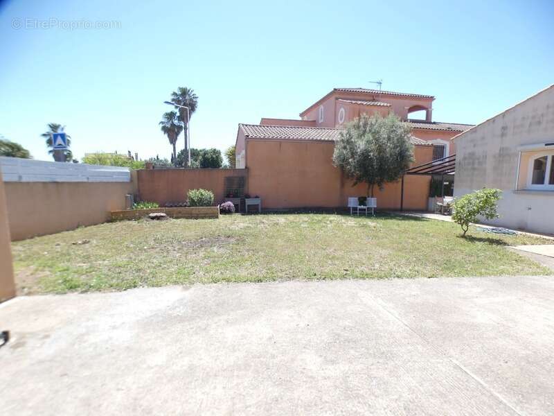 Maison à VIAS