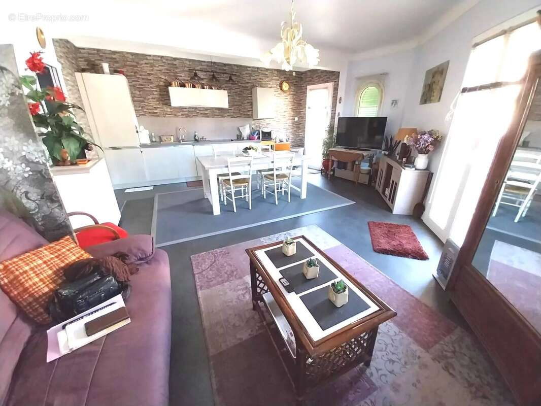 Appartement à MENTON