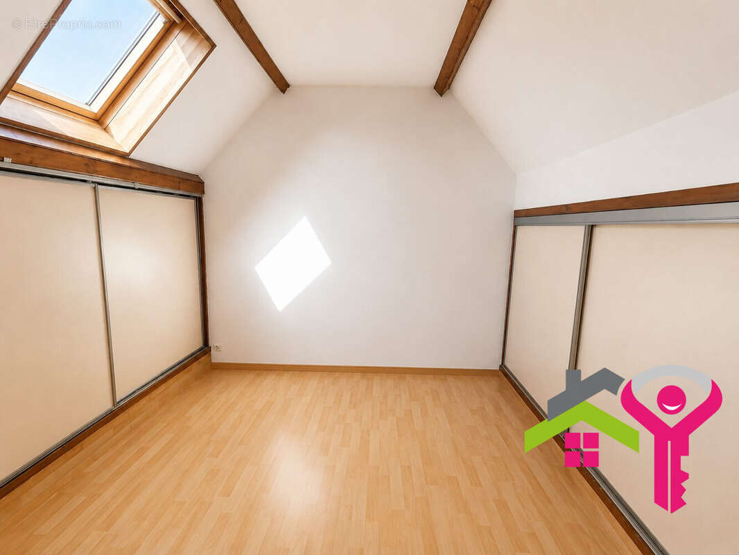 Appartement 70 m² à Denain  - photo 6