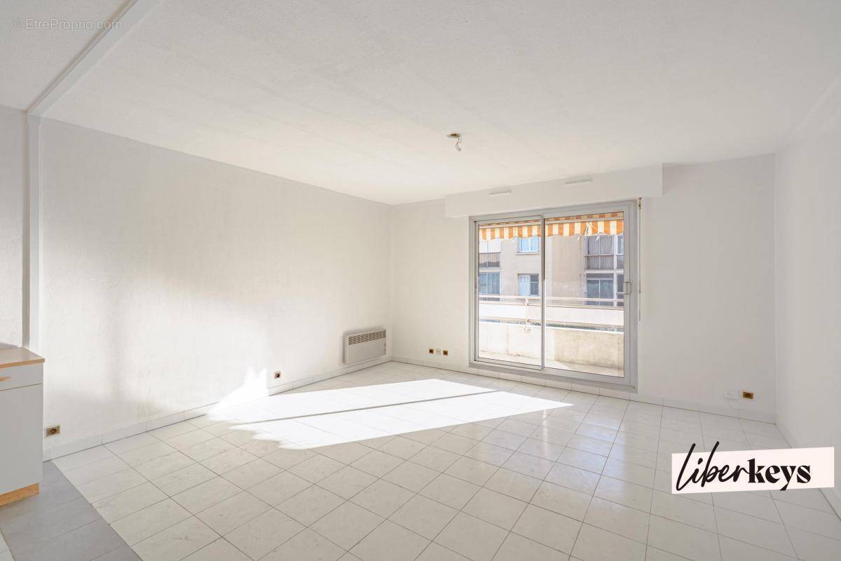 Appartement à MARSEILLE-13E