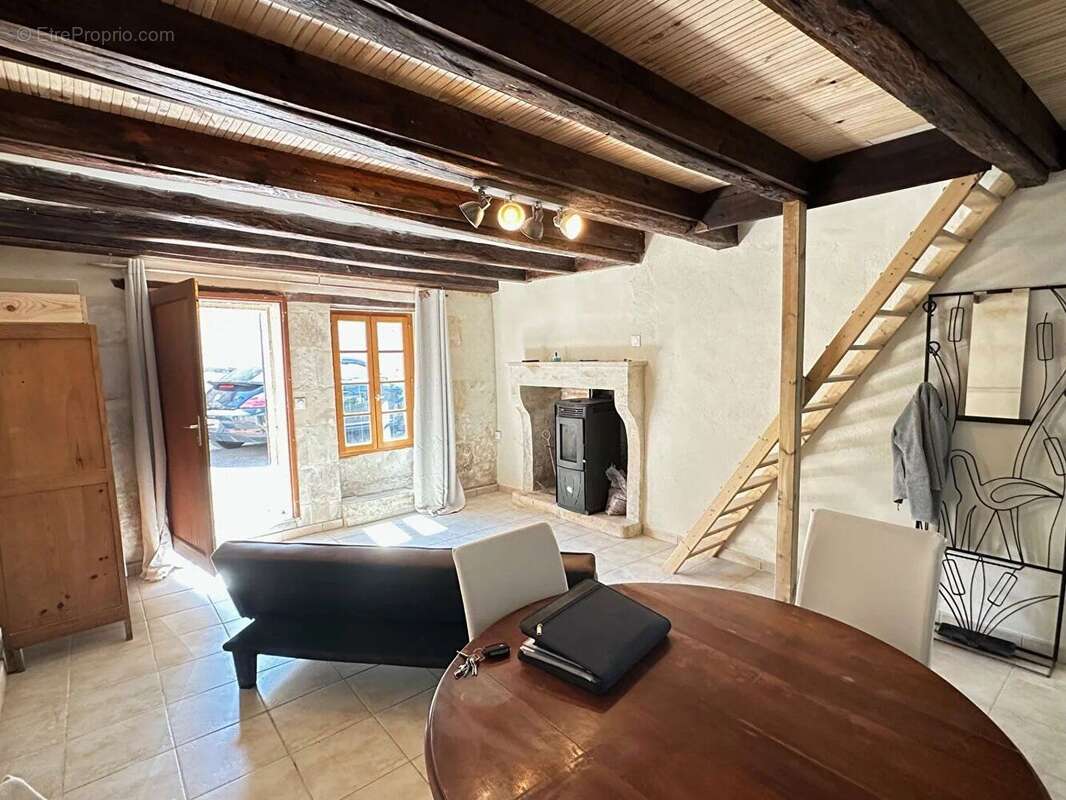 Maison à TERCE