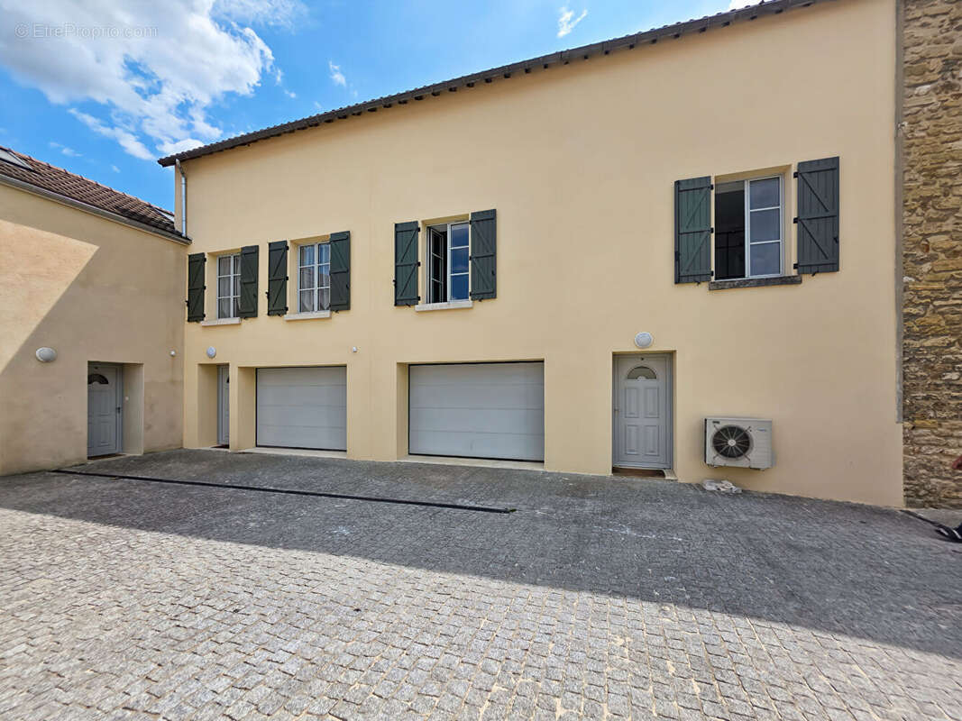 Maison à PORCHEVILLE