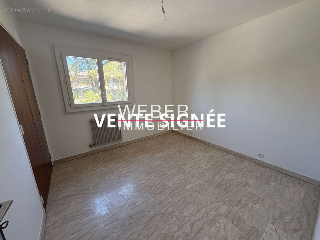 Appartement à OLLIOULES