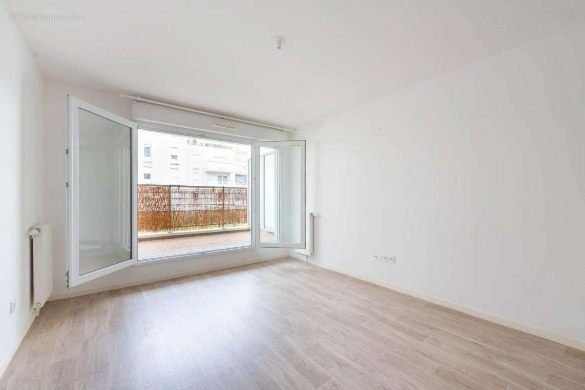 Appartement à ERMONT