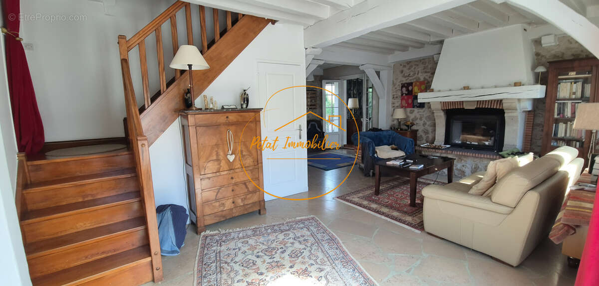 Maison à HUISSEAU-SUR-MAUVES