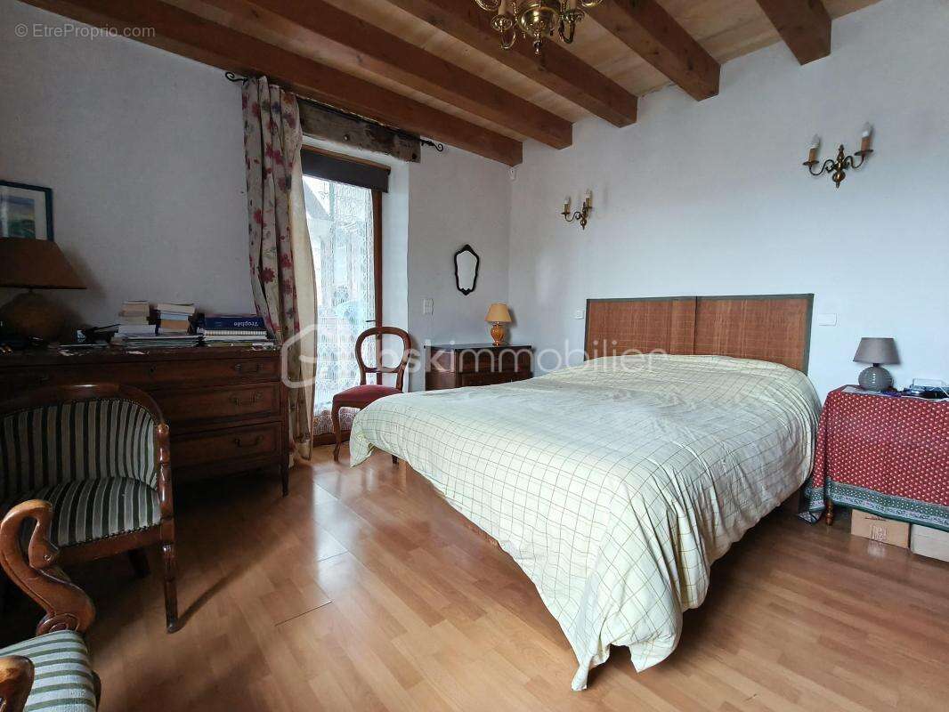 Maison de campagne en pierre, terrain, piscine - photo 11
