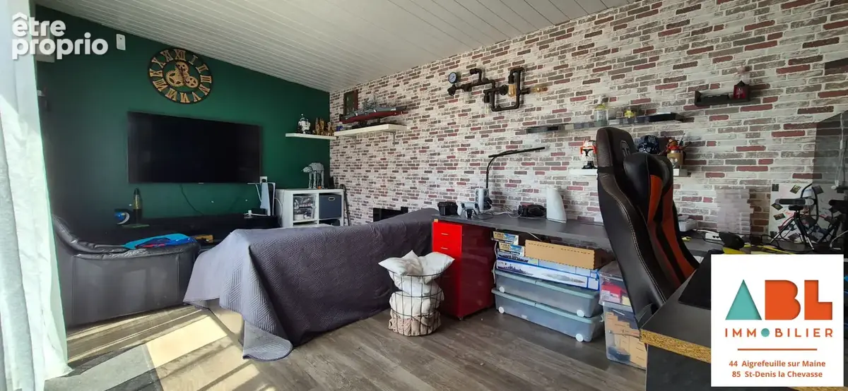 Maison familiale de plain-pied 133 m² Saint-Georges-de-Montaigu - photo 11