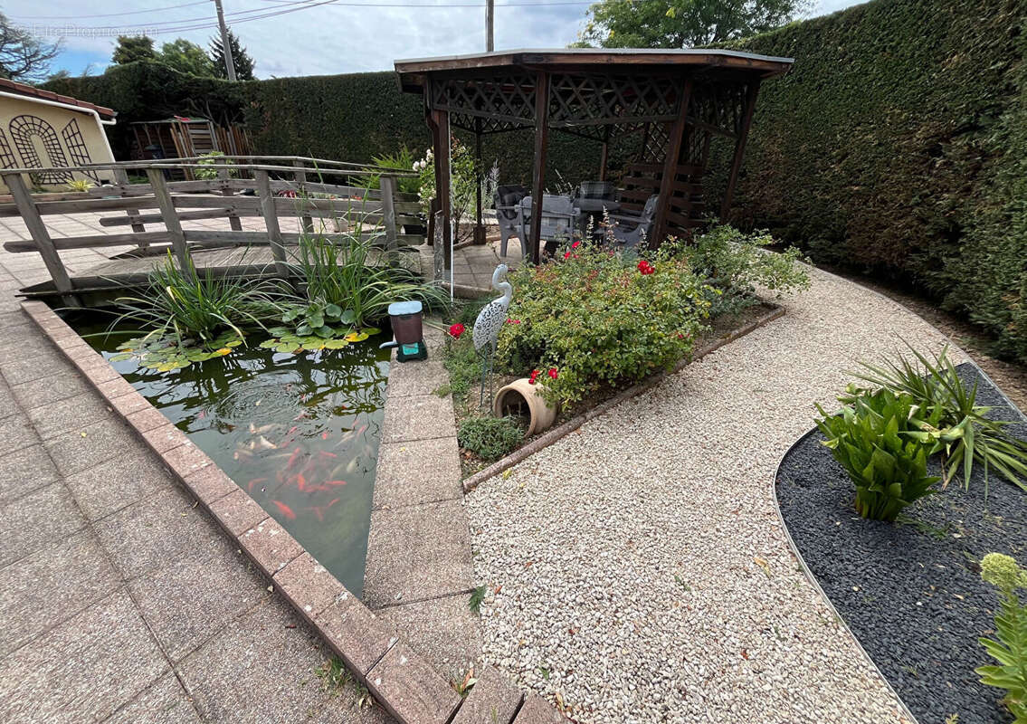 Maison à SAINT-ROMAIN-EN-GAL