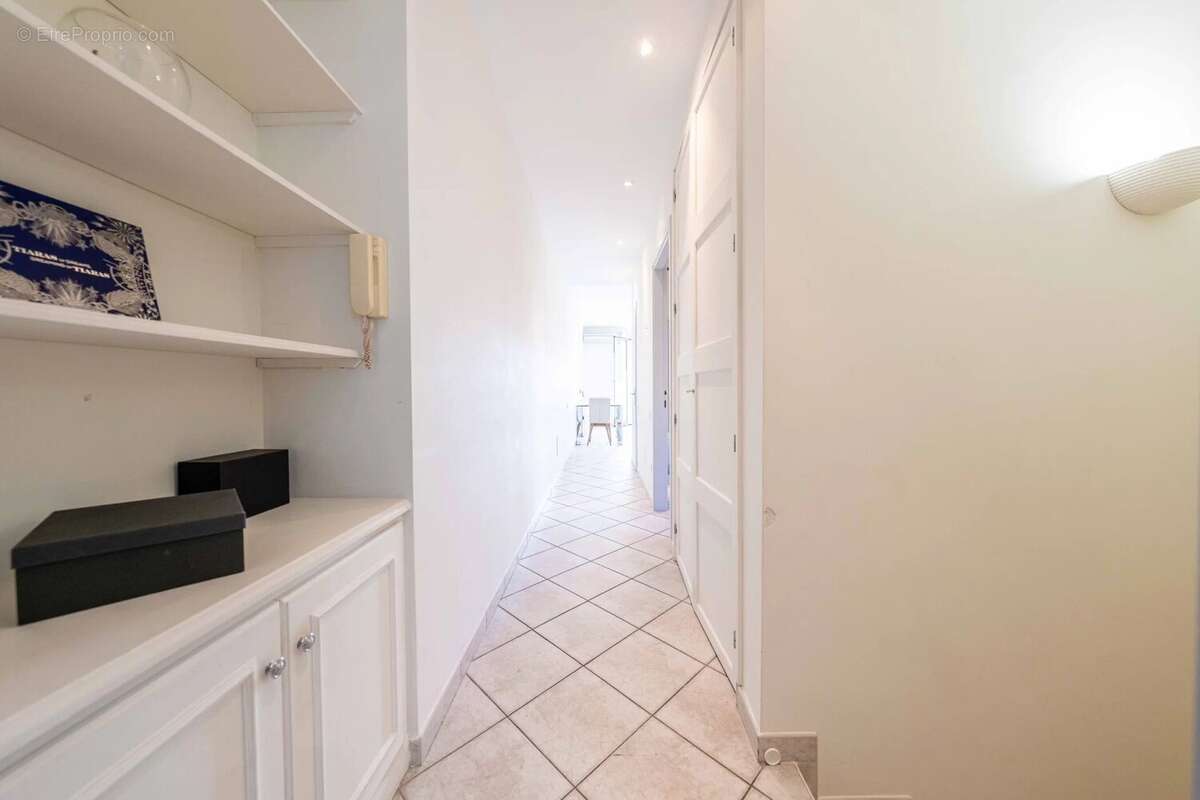 Appartement à BEAULIEU-SUR-MER