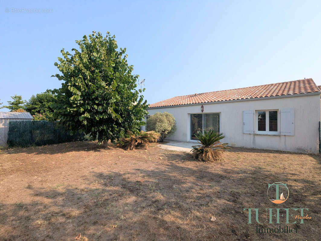Maison 85 m² à Les Mathes  - photo 2