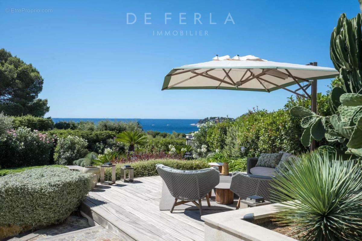 Maison à CAVALAIRE-SUR-MER